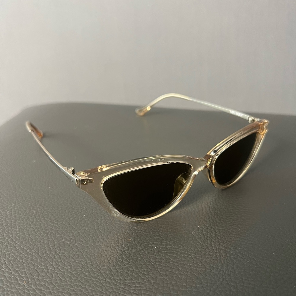 Stylish Gold Sunglasses